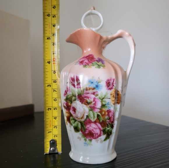 Vintage Porcelain Cruet Oil Bottle Cabbage Roses - Picture 4 of 5